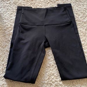 Black size 4 lululemon align